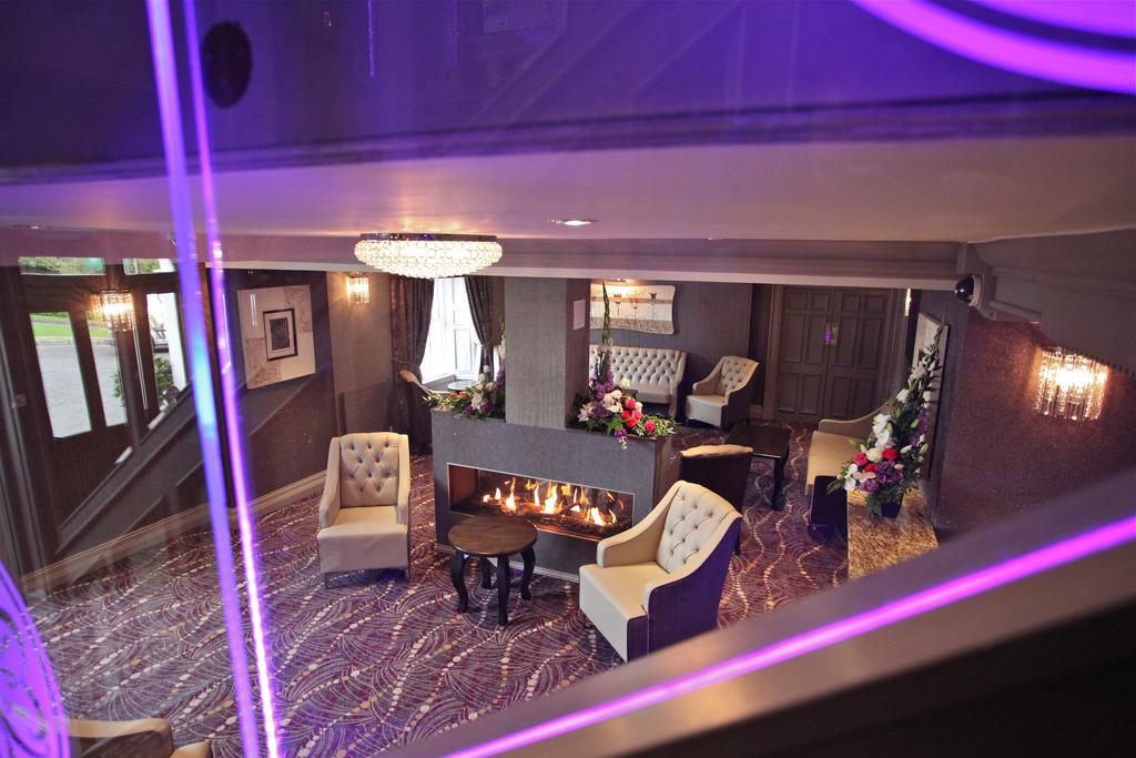 Greenvale Hotel Cookstown Extérieur photo